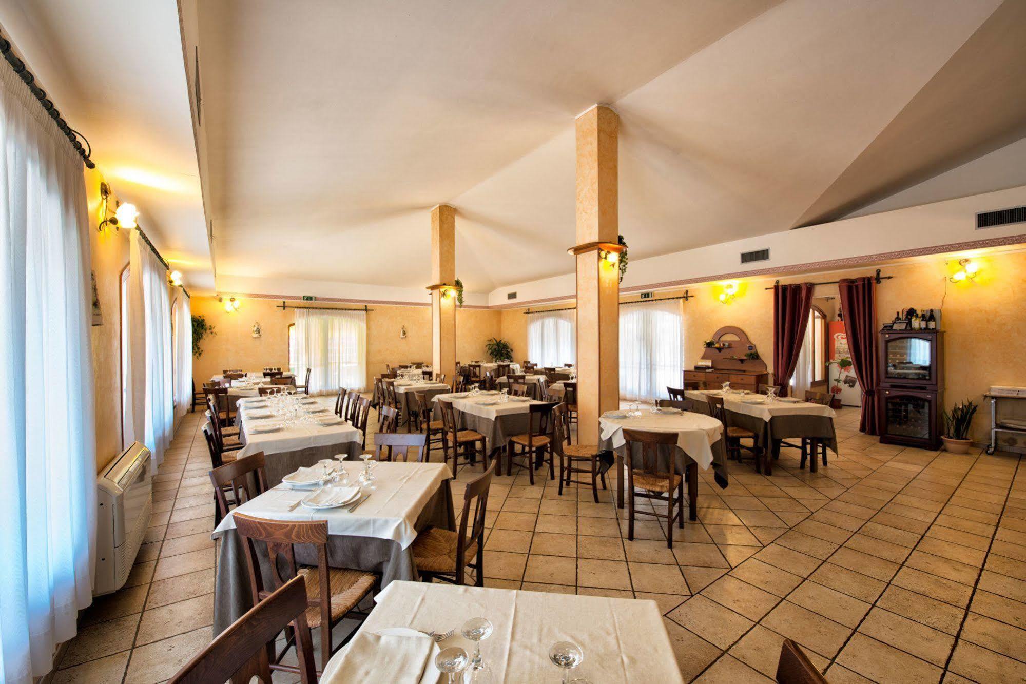 Appart hôtel Perda Rubia San Giovanni Suèrgiu